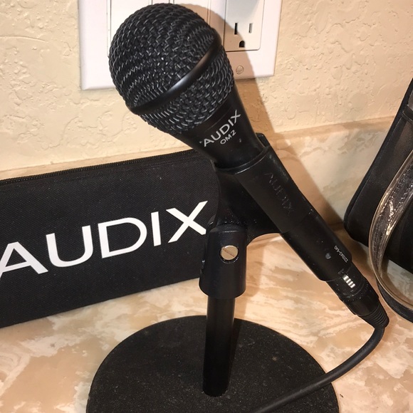 AUDIX microphone 🎤 - Picture 2 of 3